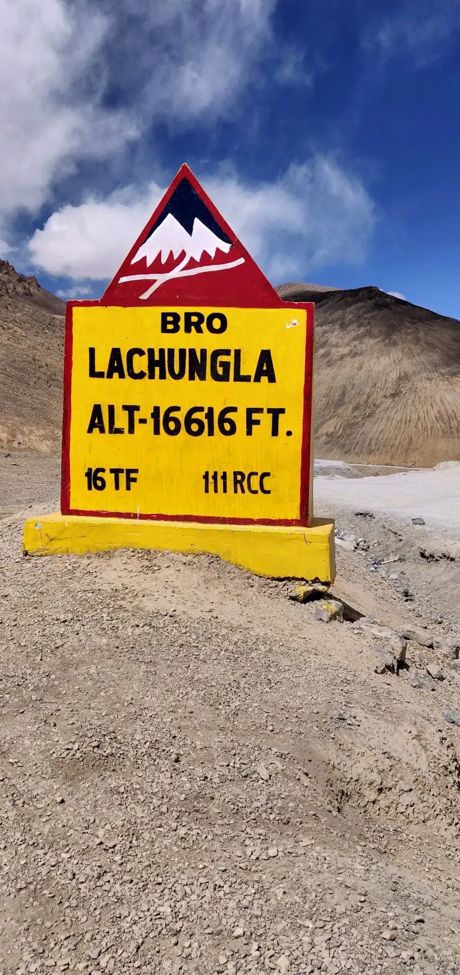 Lāchālūng La